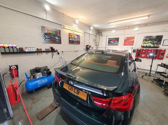 Top Wrapz Ltd - car wrapping services