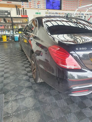 Wariustint - car wrapping services